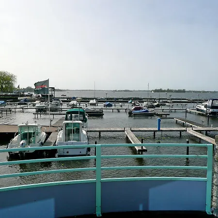 公寓 Amsterdam Leisure Lakes.2 *